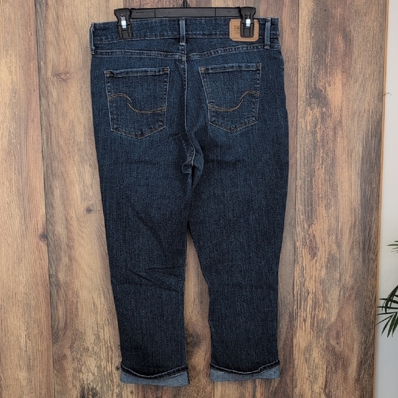 Signature by Levi Strauss Pants - Signature by Levi Strauss Dark Wash Mid Rise Capri Jeans 8 29W     -623AB